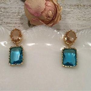 🌸[2/$30.00]🌸Glass Earrings